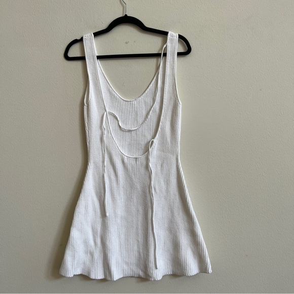 MESHKI Pauline Open Back Knit Mini Dress - White - Picture 5 of 6